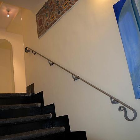 Il Guiscardo B&B ซาแลร์โน ภายนอก รูปภาพ