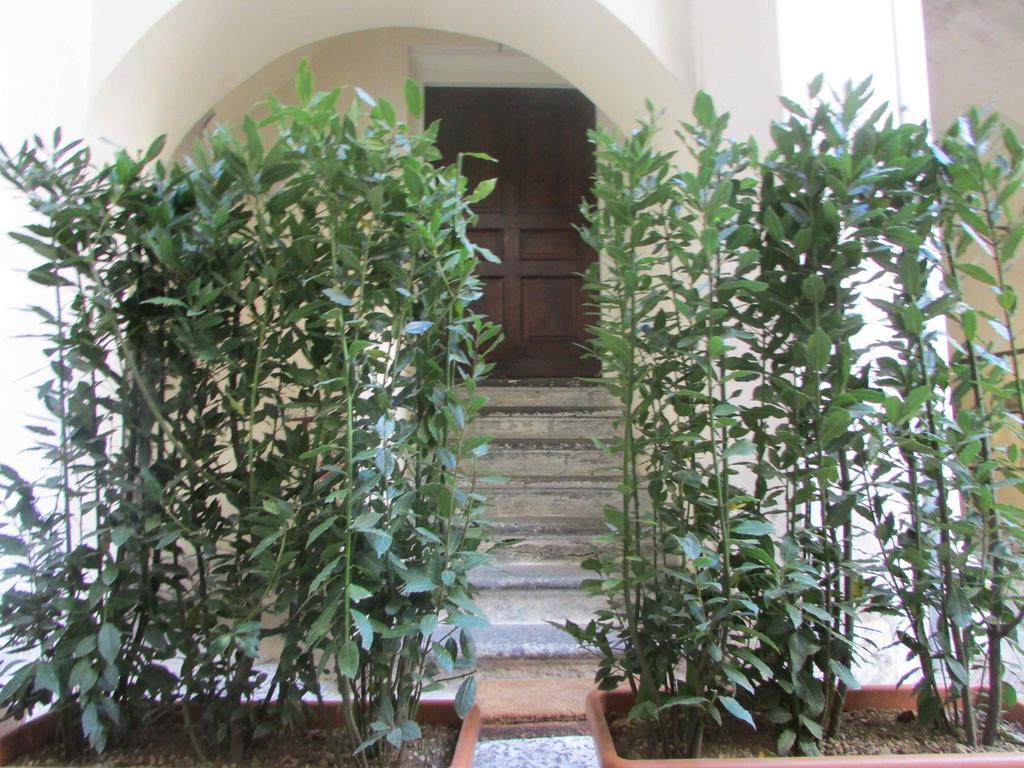 Il Guiscardo B&B ซาแลร์โน ภายนอก รูปภาพ